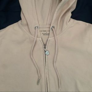 2000’s STYLE SHORT SLEEVE HOODIE -NY & COMPANY
